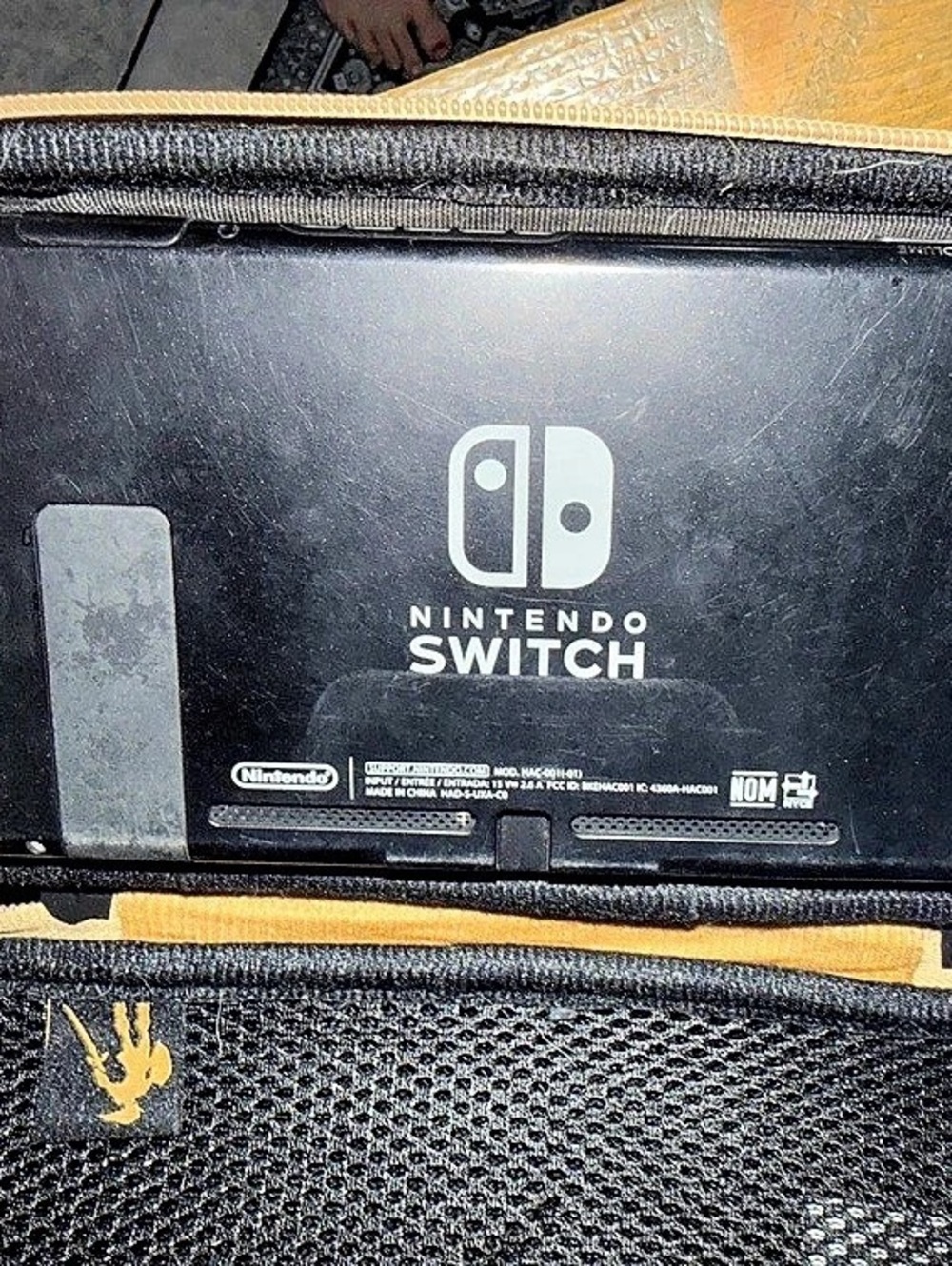 Nintendo Switch Console HAC-001 Black & Blue